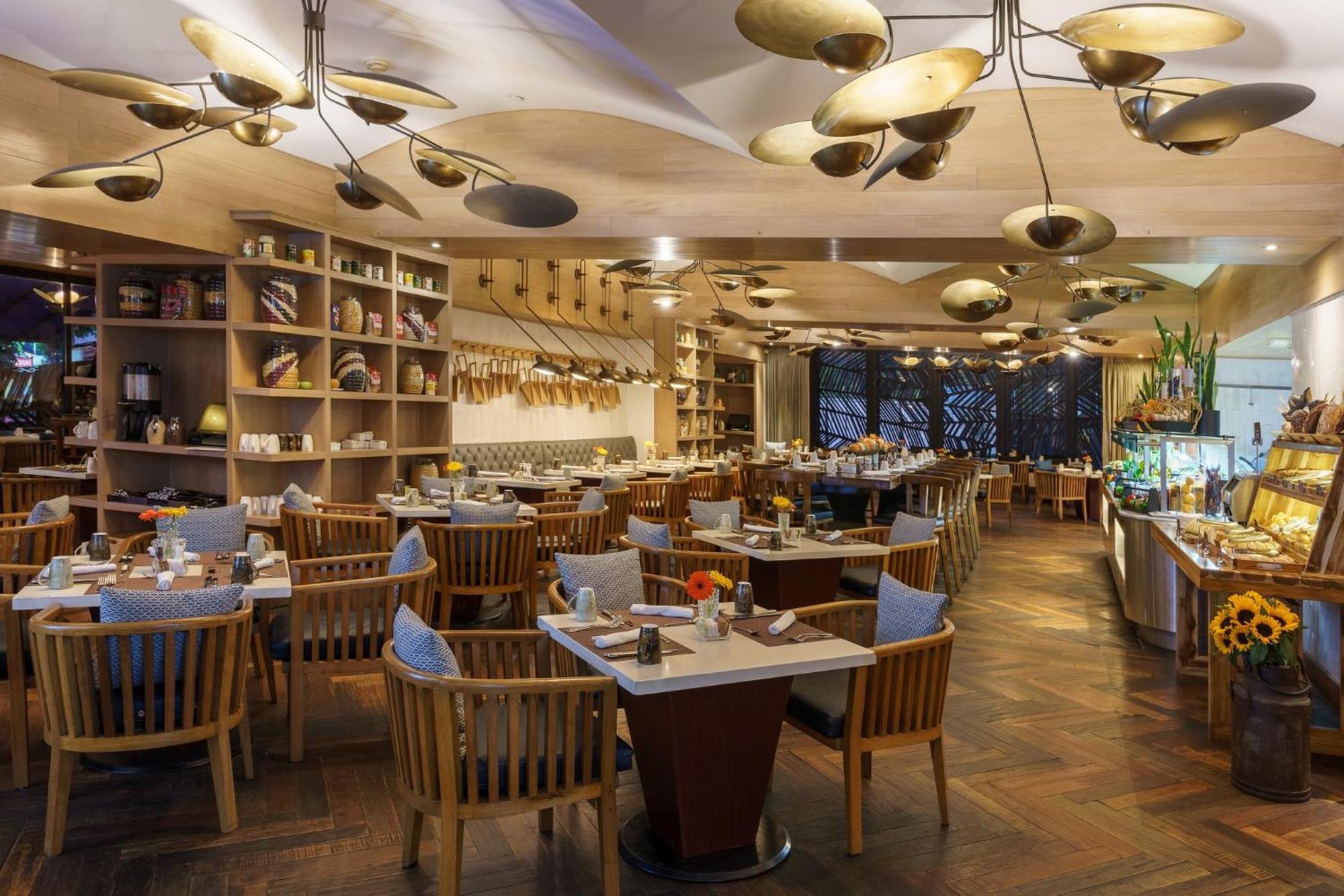 Intercontinental Real By Ihg Hotel